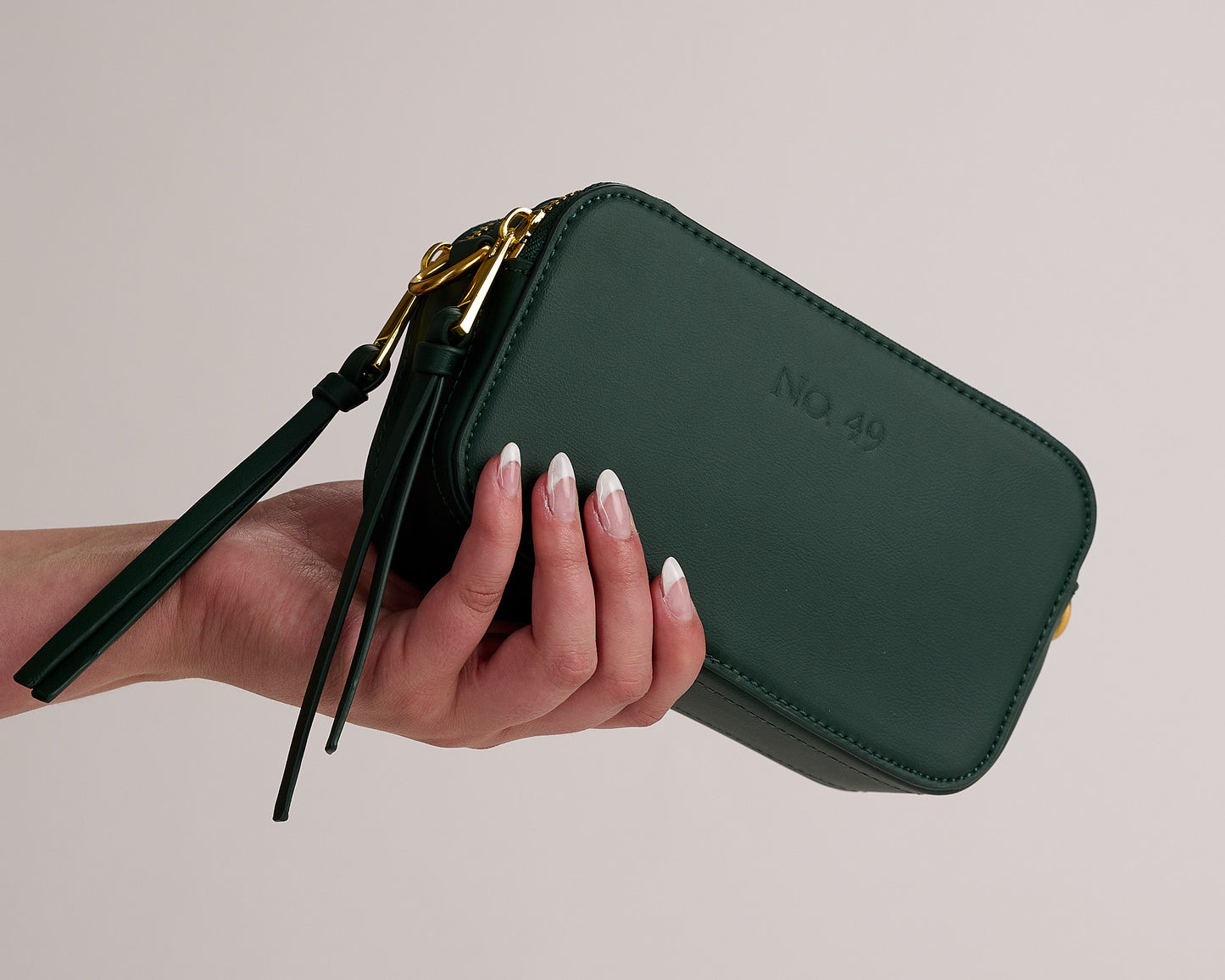 Kiki Forest Green Camera Bag
