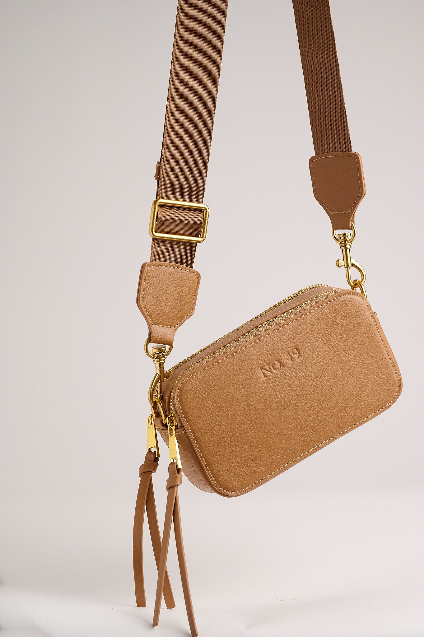 Kiki Tan Camera Bag