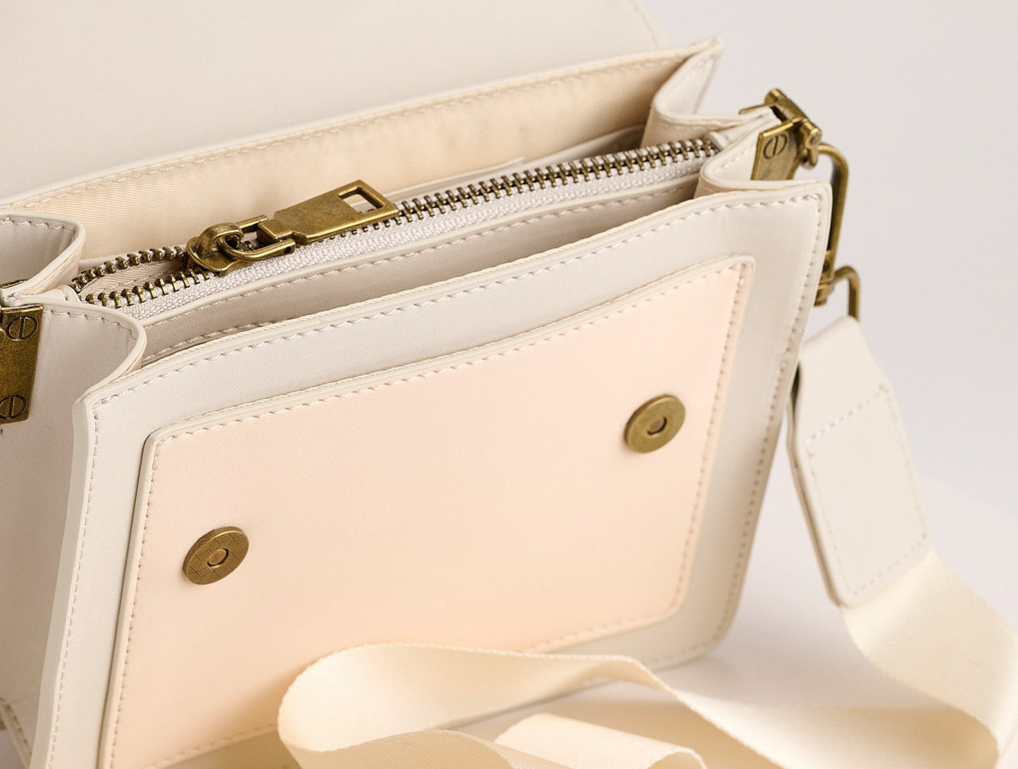 Fifi Cream Crossbody Bag